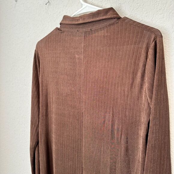 NWT Line and Dot Chocolate Brown Ribbed Slinky Button Front Maxi Shirt Dress L - Picture 3 of 7
